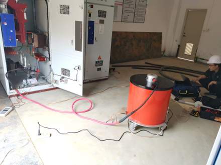 电缆振荡波局部放电检测装置原理